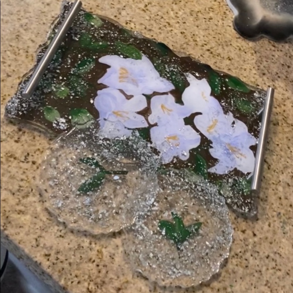 Bellflower acrylic painting inside to a resin tray &  two matching coasters!